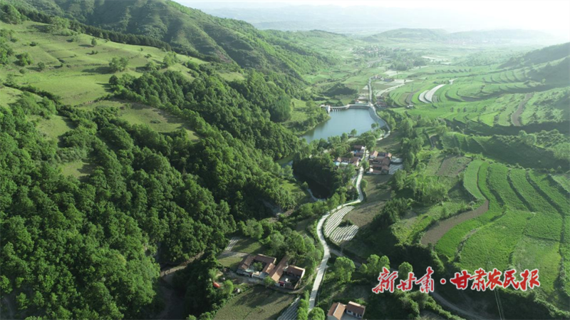 華亭市馬峽鎮(zhèn)俯瞰圖.png