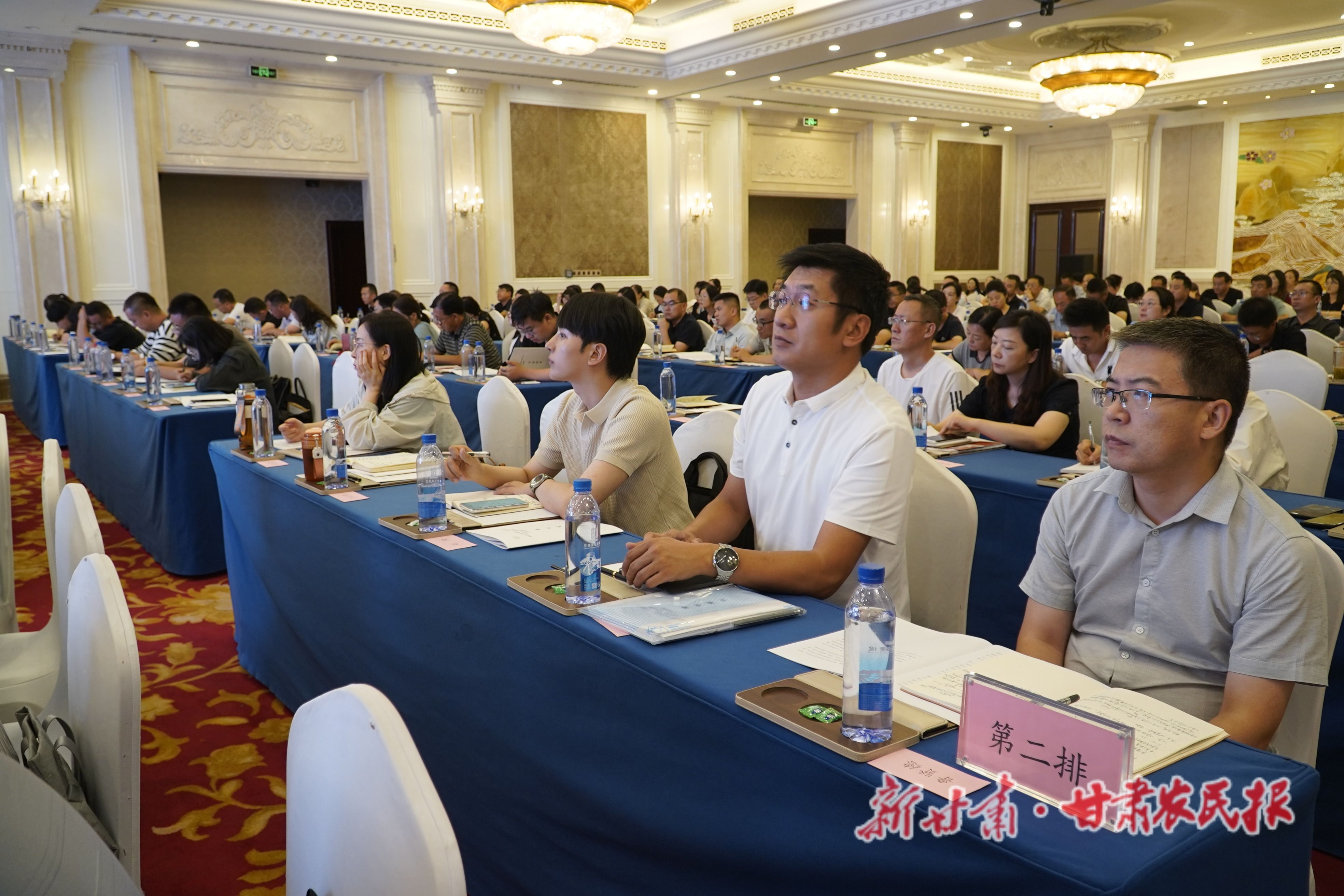 農(nóng)家書屋2 農(nóng)家書屋2