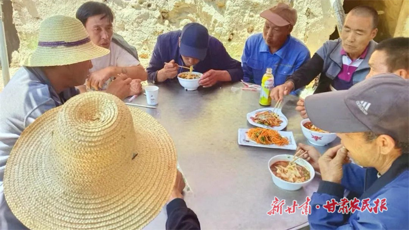 【抵制高額彩禮 推動移風(fēng)易俗】渭源縣大安鄉(xiāng)：“一碗牛肉面”里的文明新風(fēng)尚