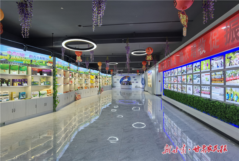 電商“搭云梯” 農(nóng)貨“登”云端