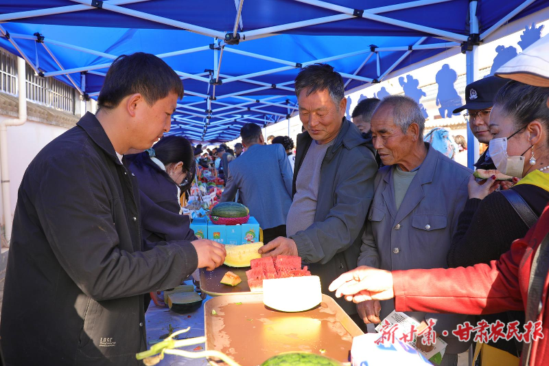 五谷豐登碩果香 鄉(xiāng)土歡歌慶豐收——武威市·涼州區(qū)舉行慶祝2025年農(nóng)民豐收節(jié)活動(dòng)